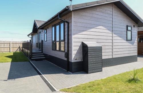 Bacton House | Life's a Beach