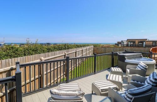 Bacton House | Life's a Beach