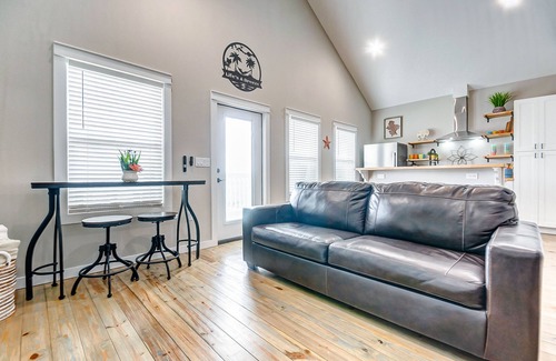 Port Bolivar House | Relax at Life's a Breeze: Oceanfront 2 Bedroom Retreat