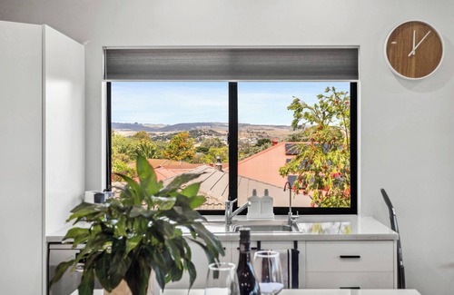 Normanville House | Life’s Better Beachside - luxury two storey home in Normanville, Fleurieu Coast.