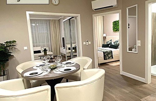 Heviz Apartment | Top-Rated Liget Hévíz Apartman: Family-Friendly Retreat