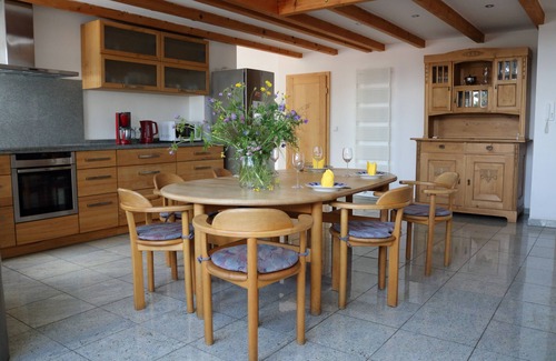 Blumenau Apartment | Bright Top Floor Apartment with Gallery in Central Munich