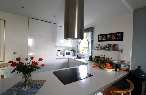 Saint Pierre de Feric Apartment | Cozy Apartment with Ocean View & Shared Pool - Guest Rated 10/10