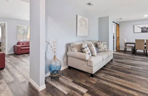 Bedford House | Light and open spaces. Perfect location