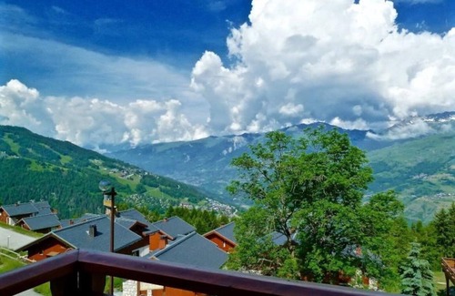 Vallandry Apartment | Bright 2-Bed Apartment with Pool and Stunning Views