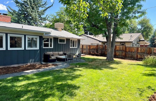 Green Meadows House | Bright Boulder Midcentury: Family-Friendly Retreat Awaits