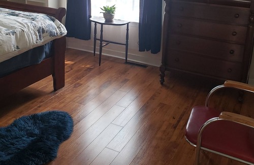 Wolfville House | Light filled, beautiful Coach house, downtown Wolfville, Nova Scotia