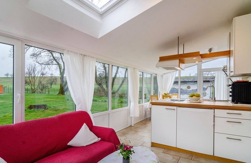 Ueberlingen Apartment | Bright Holiday Apartment “Haus Nussbaum” Near Lake Constance