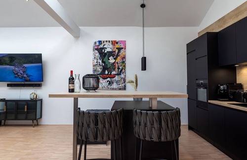 Guetersloh Apartment | Bright and Airy Apartment Gütersloh - Guest Rated 10/10