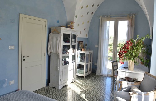 Cutrofiano Villa | Light flooded Poolvilla embedded in vineyards