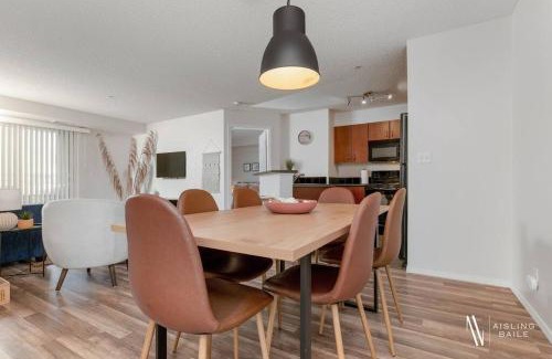 East Kootenay Apartment | Bright & Breezy Retreat with Pool and Hot Tub, Pet Friendly