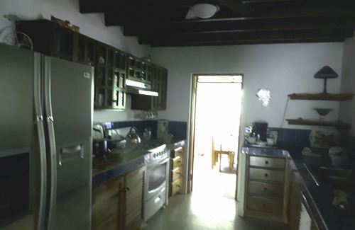 Naranjito House | Bright and Inviting Light of Dawn: Pet Friendly & Relaxing Spa