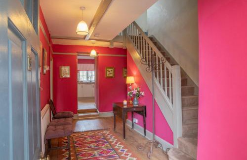 North Bitchburn House | Cozy Lightfoot Cottage: Pet and Child Friendly Retreat