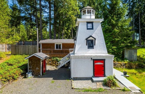 Port Orchard House | Lighthouse at Wye Lake