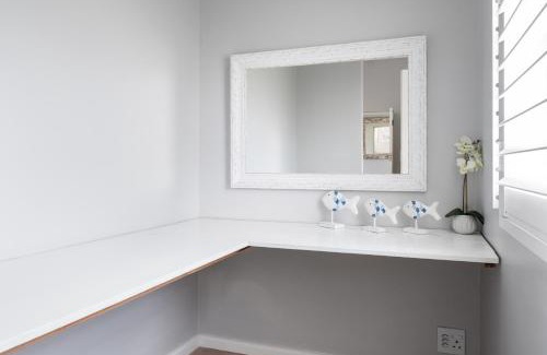 Cape Saint Francis House | Oceanfront Bliss at Lighthouse Cape St Francis - 4 Star Stay
