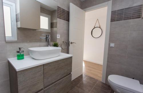 Faro de Cullera Apartment | Oceanfront Lighthouse Cullera Penthouse with Pet-Friendly Perks
