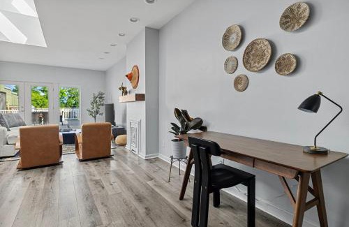 Saint Joseph House | Pet-Friendly Retreat at Lighthouse Lookout - 4 Star Stay