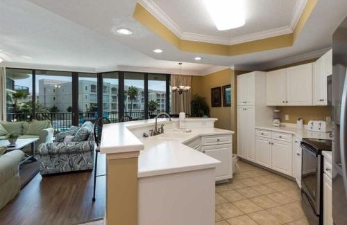 Orange Beach Apartment | Oceanfront Retreat at Phoenix On The Bay 2208 by Meyer Rentals