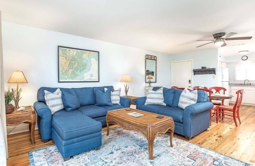 Tybee Island Condo | Oceanfront Condo at Lighthouse Point 13B with Pool & Spa!