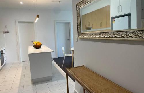 Lightsview Apartment | Convenient Lightsview Apartment with Breakfast Near CBD