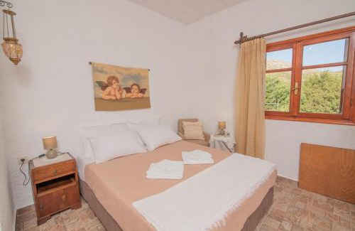 Agios Vasileios House | Sea View 2-Bedroom Apartment at Ligres Beach - Family Friendly