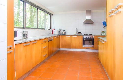 Venade House | Discover Liiiving in Caminha | Oak Tree Chill House Retreat