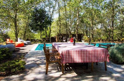 Venade House | Discover Liiiving in Caminha | Oak Tree Chill House Retreat