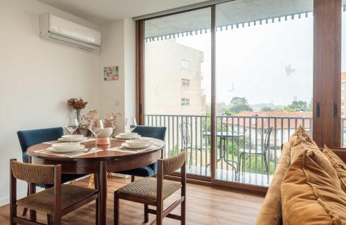 Senhora da Hora Apartment | Liiiving in Matosinhos - Warm Vintage Apartment