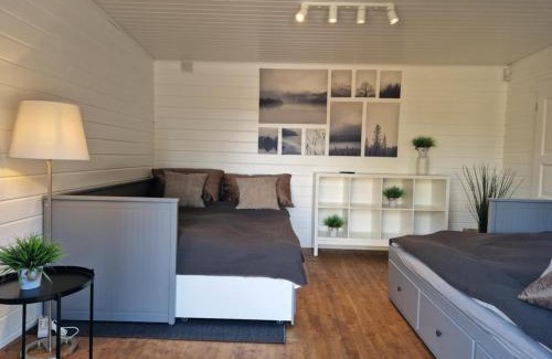 Kadrina Parish House | Liivakõrtsi väike puhkemaja saunaga