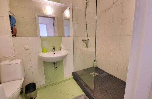Kosuv Stary Apartment | Home-Like Comfort on Mikhnovskogo - Rated 9.4/10