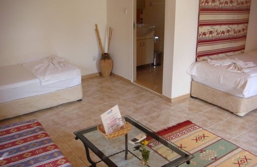 Adrasan Hotel | Relax at Likya Lodge Adrasan with Pool and Spa Amenities