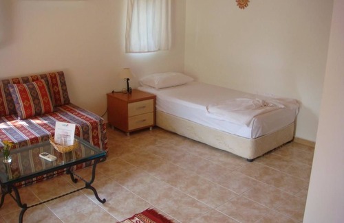 Adrasan Hotel | Relax at Likya Lodge Adrasan with Pool and Spa Amenities