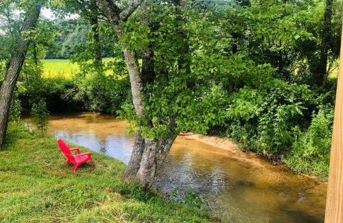 Hemp House | Discover Lil Yellowstone: Pet-Friendly Retreat for Families