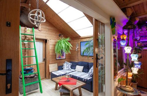 Colchester House | Discover Lilchester: A Hidden Slice of Heaven Awaits