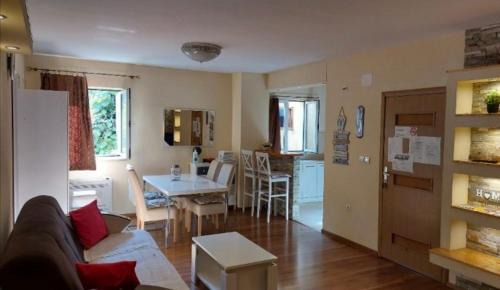 Bijeli do Apartment | Kid-Friendly Stay at Lilian Apartments - Rated 9.2/10