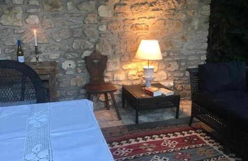 Alsóörs House | Top-Rated Lilianne Vendégház Lovas with Family Amenities