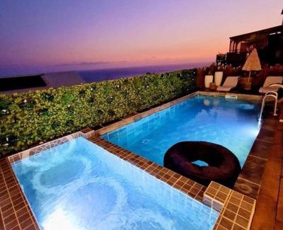 Petite-Ile Villa | Discover Lilie: Oceanfront Retreat in Manapany