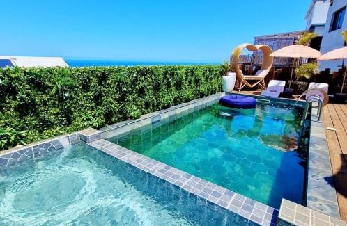 Petite-Ile Villa | Discover Lilie: Oceanfront Retreat in Manapany