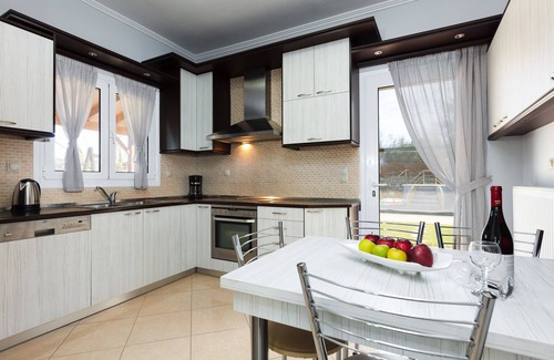 Dafni Villa | Exclusive Lilium Villa with Spa, Steps from Beach & Shops