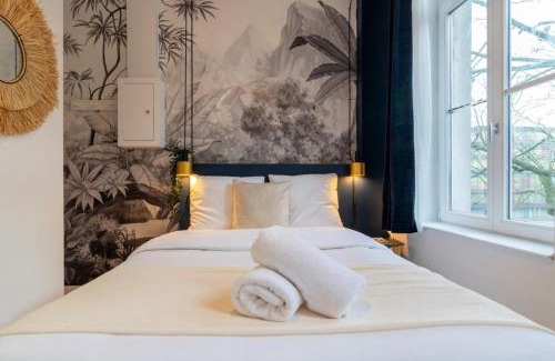 Lille Centre Ville Apartment | Convenient Lille Center Studio for Family-Friendly Stays
