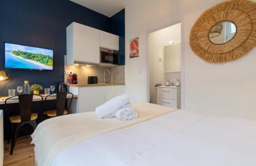 Lille Centre Ville Apartment | Convenient Lille Center Studio for Family-Friendly Stays