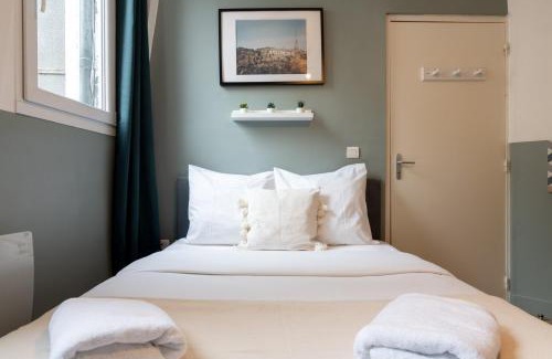 Lille Centre Ville Apartment | Explore Lille Hypercentre: Well-Equipped Studio Retreat