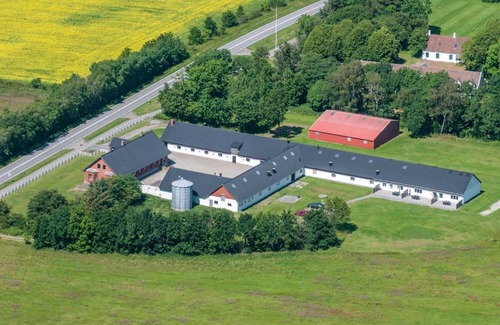 Læsø Apartment | Cozy Lille Lejlighed Læsø with Child-Friendly Amenities