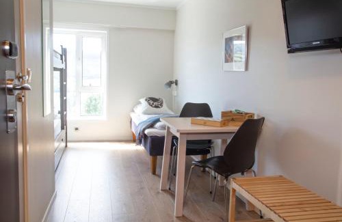 Lillehammer Hostel | Discover Lillehammer Stasjonen Hostel: Pet-Friendly Retreat