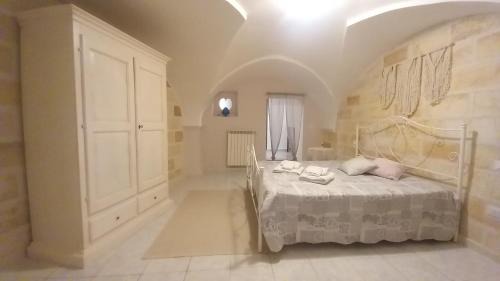 Crispiano Apartment | Discover Lilli's Home: Pet-Friendly with 10/10 Ratings