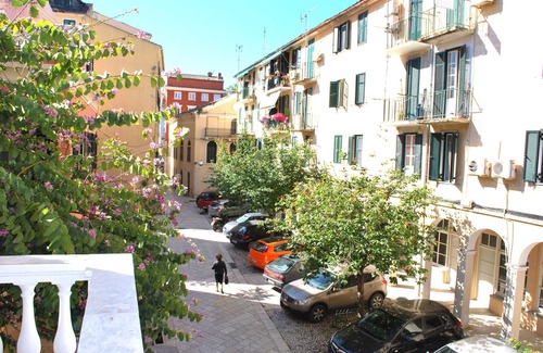 Old Town Apartment | Unforgettable Stay at Lilliput Studio in Corfu Old Town