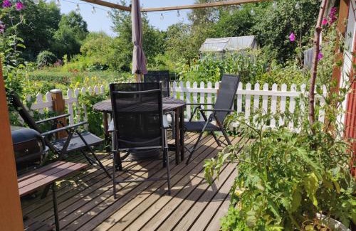 Falkenberg House | Cozy Lillstugan: Central, Beachside Retreat in Tranquil Area