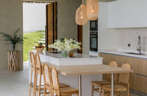 Bophut Hills Villa | Discover Lilly Belle: 4-Star Retreat with Pool & Dining