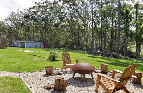 Woollamia House | Experience Lilly Creek Cottage: Country and Ocean Bliss