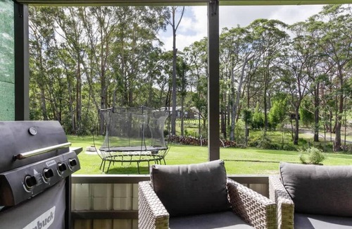Woollamia House | Experience Lilly Creek Cottage: Country and Ocean Bliss